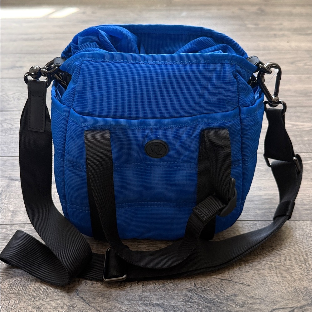Lululemon Athletica Accessory Gym Travel Bag